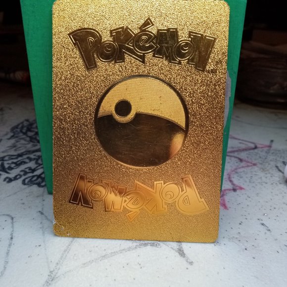 Rainbow Pikachu gold vmax pokemon card - Picture 2 of 2